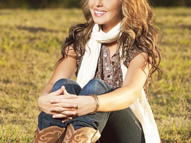  Autumn, Honor Society community service scholarship recipient