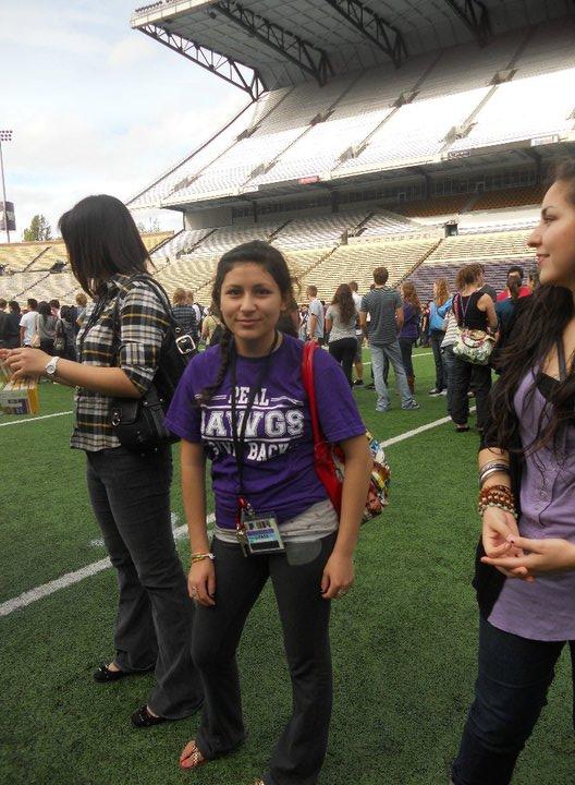 Daniela volunteering at First Year Programs.