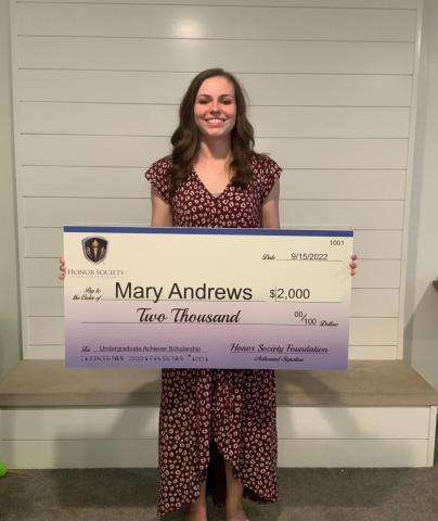  Mary Andrews: Fall 2022 Undergraduate Achiever Scholarship Recipient 