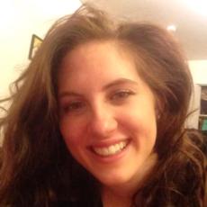 Portrait of Nicolette Bassett