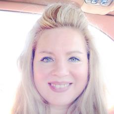 Portrait of Stephanie Bonnette
