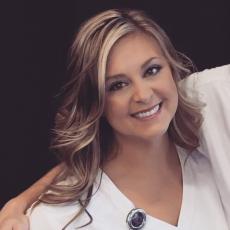Portrait of Bentley Lauren Klein