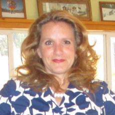 Portrait of Angela Hollingsworth