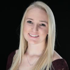Portrait of Hannah Henriksen