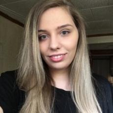 Portrait of Amanda Rivinius