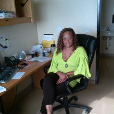 Portrait of Yvonne Dampier