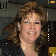 Portrait of Denise Richardson