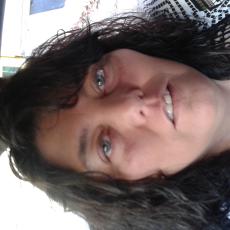 Portrait of Tammie Ratterree