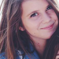 Portrait of Shaina Holley