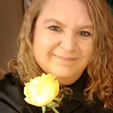 Portrait of Stacy Mull