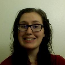 Portrait of Holly Cripe