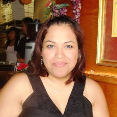 Portrait of Roxanne Silva