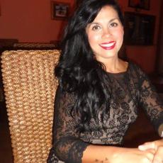 Portrait of Damaris Soto Foster