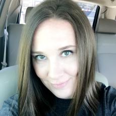 Portrait of Jennifer Simotas