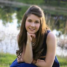 Portrait of Lindsey Rogers