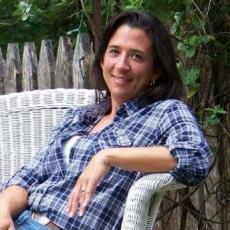 Portrait of Holly Bauman