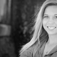 Portrait of Lindsey Nelson