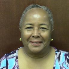 Portrait of Gail Anderson