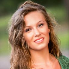 Portrait of Haley Thomas