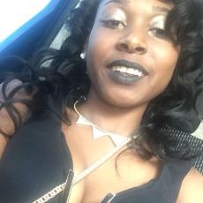 Portrait of Miya Darden