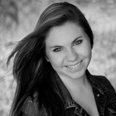 Portrait of Taryn Lowe