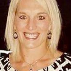 Portrait of Stacey Peek
