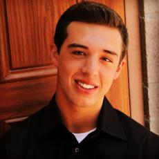 Portrait of Eric Martinez