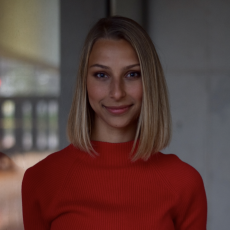 Portrait of Lauren Aiello