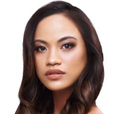 Portrait of Jacqueline Paras