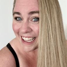 Portrait of Jessica Weisser