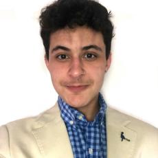 Portrait of Ari Puentes