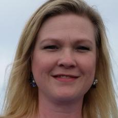 Portrait of Dawn Gillis