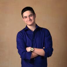 Portrait of Matthew Davis