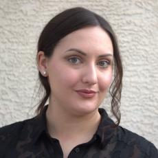 Portrait of Linda Signorelli