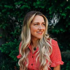 Portrait of Jessi Eaton-Shields