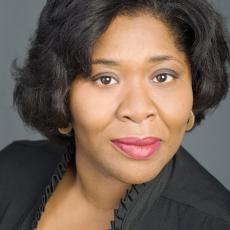 Portrait of Marlo Manns