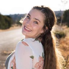 Portrait of Syanne Telles