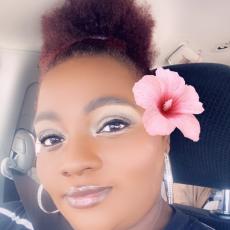Portrait of Latarsha Brown