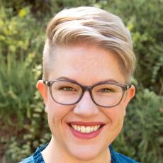 Portrait of Stacy Knecht