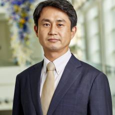 Portrait of Hyo Suk Ryu