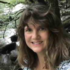 Portrait of Tracy DeLee Johnson