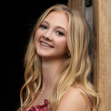 Portrait of Samantha Paskill