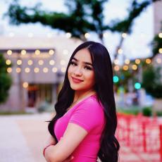Portrait of Elaine Cruz