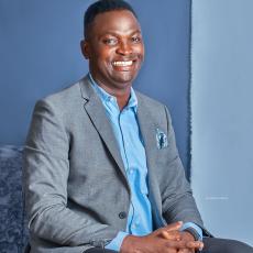 Portrait of Adewumi Adeloye