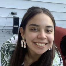 Portrait of Hannah Luna