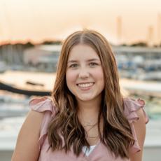Portrait of Emma Latus