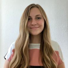 Portrait of Julia Hansen