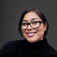 Portrait of Julie Danaosalkin
