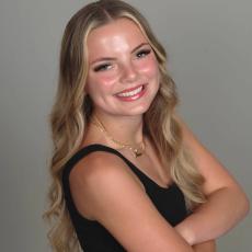 Portrait of Jenna Vencevich