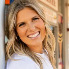 Portrait of Carlee Hiett